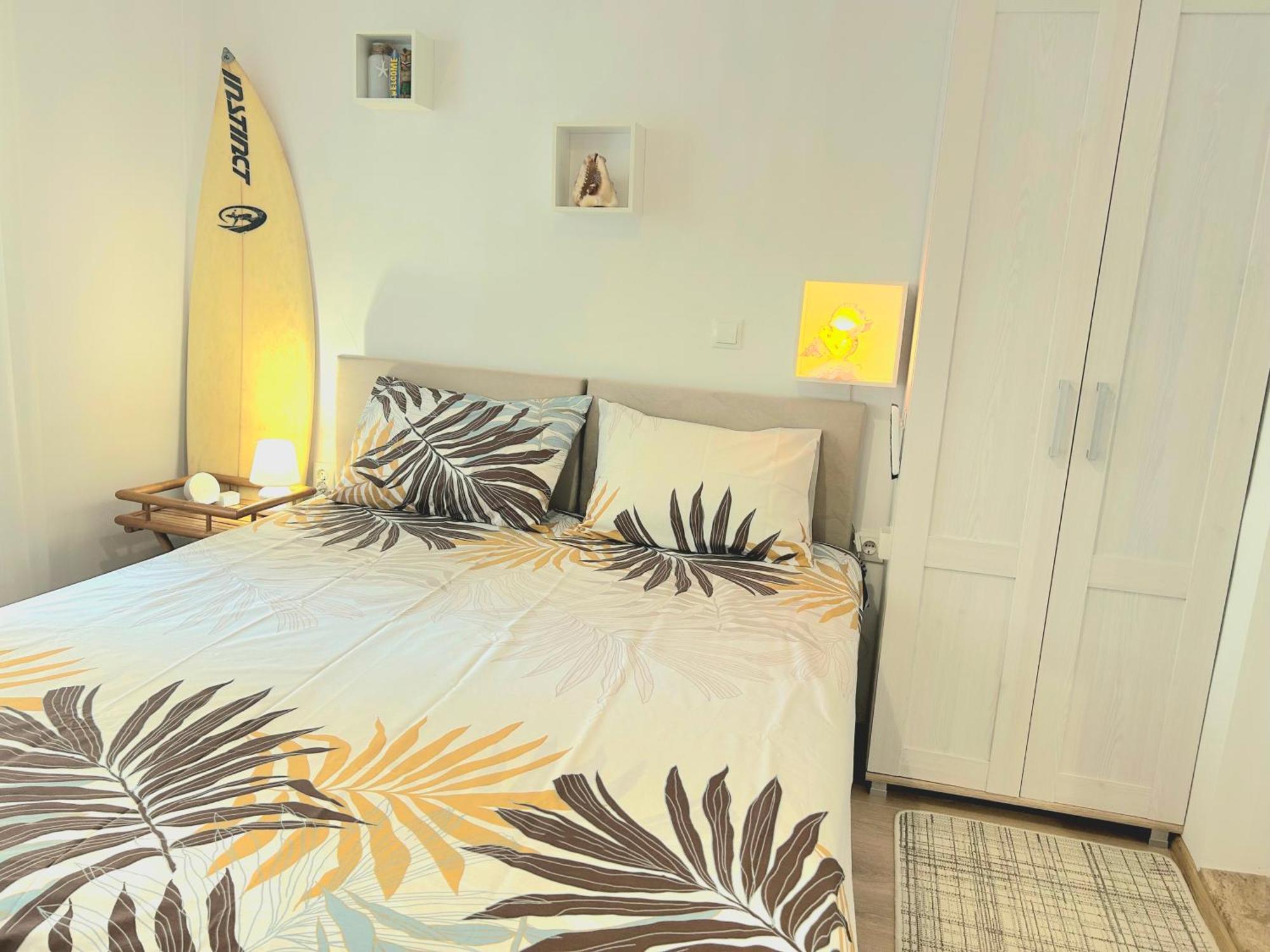 Aloha Apartment Burgas City Exterior foto